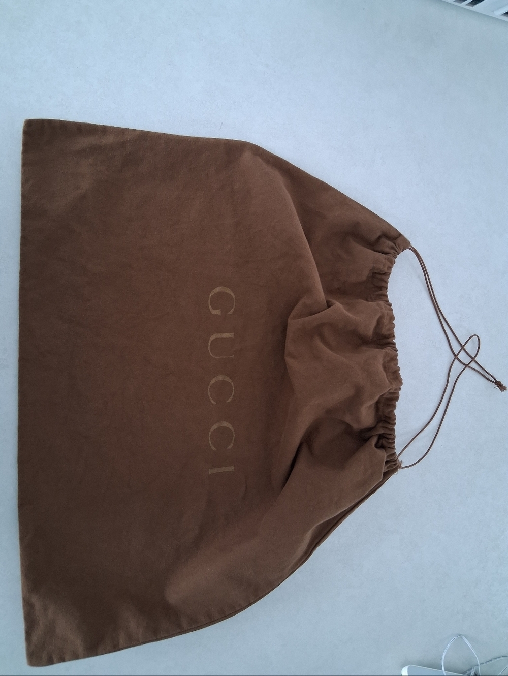 Gucci/ Large Brown Drawstring Dust Bag/ Gold Gucci Logo